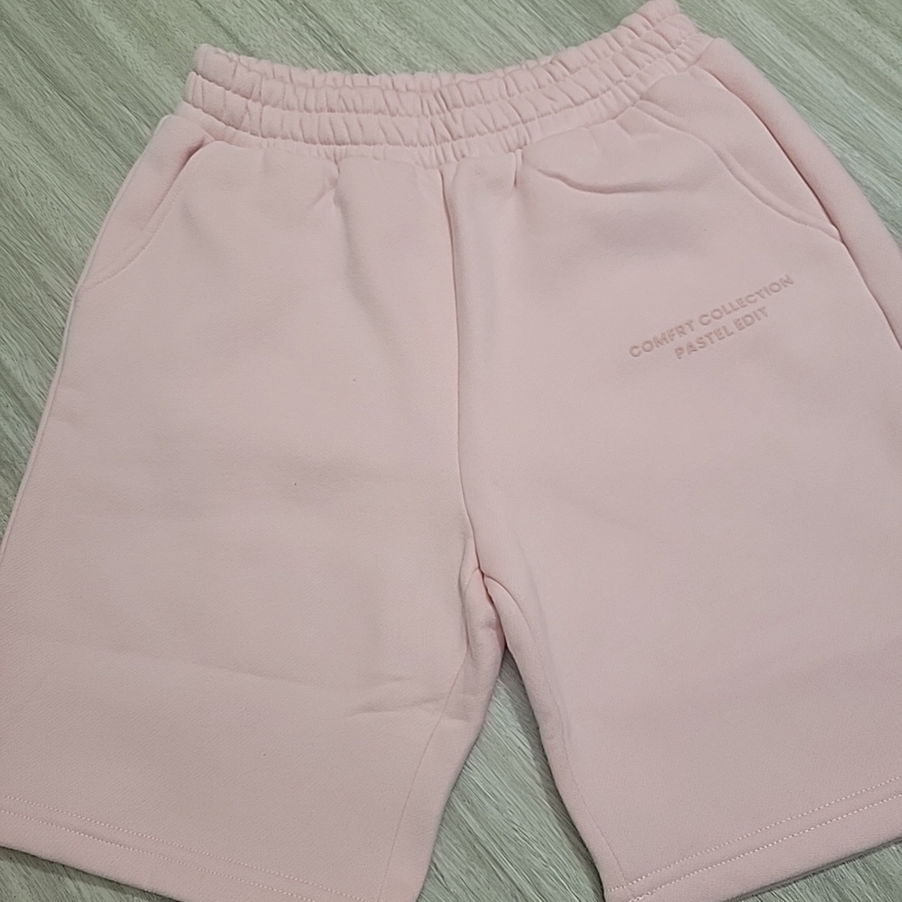 Comfrt Pastel Edit Collection Girls Limited Edition Bubblegum Shorts Size Large